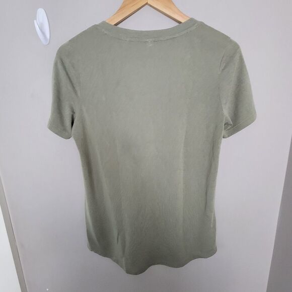 Athleta Breezy Scoop V Neck Tee, Short Sleeve Green Small - Picture 4 of 4
